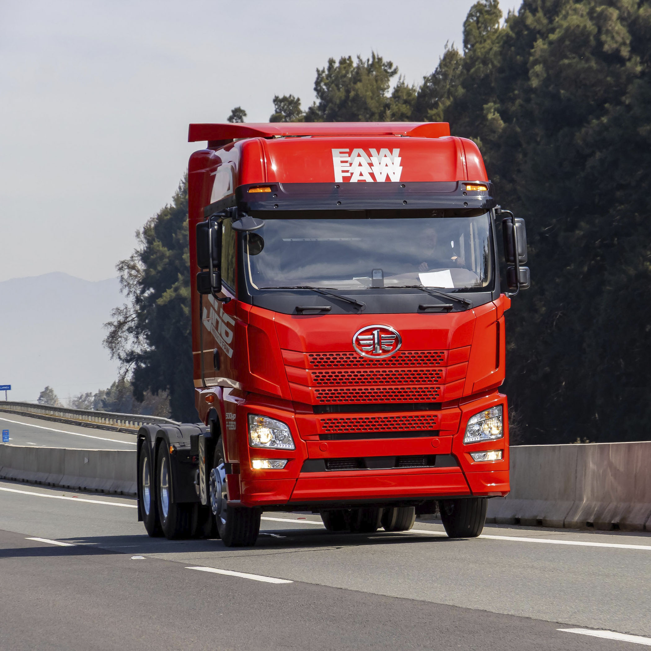 Camión F-2250 Tracto - Maco Tattersall