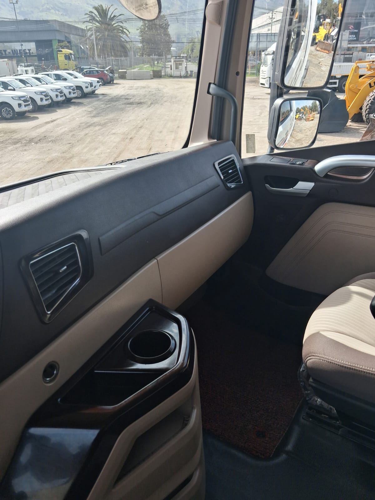 FAW F-2250 2022 6X2