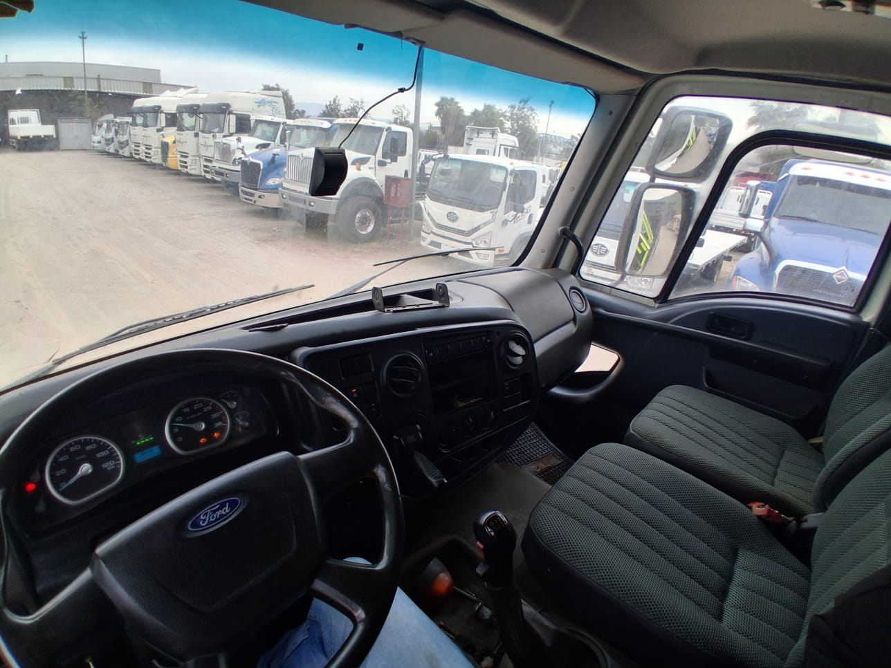 Ford Cargo 1723