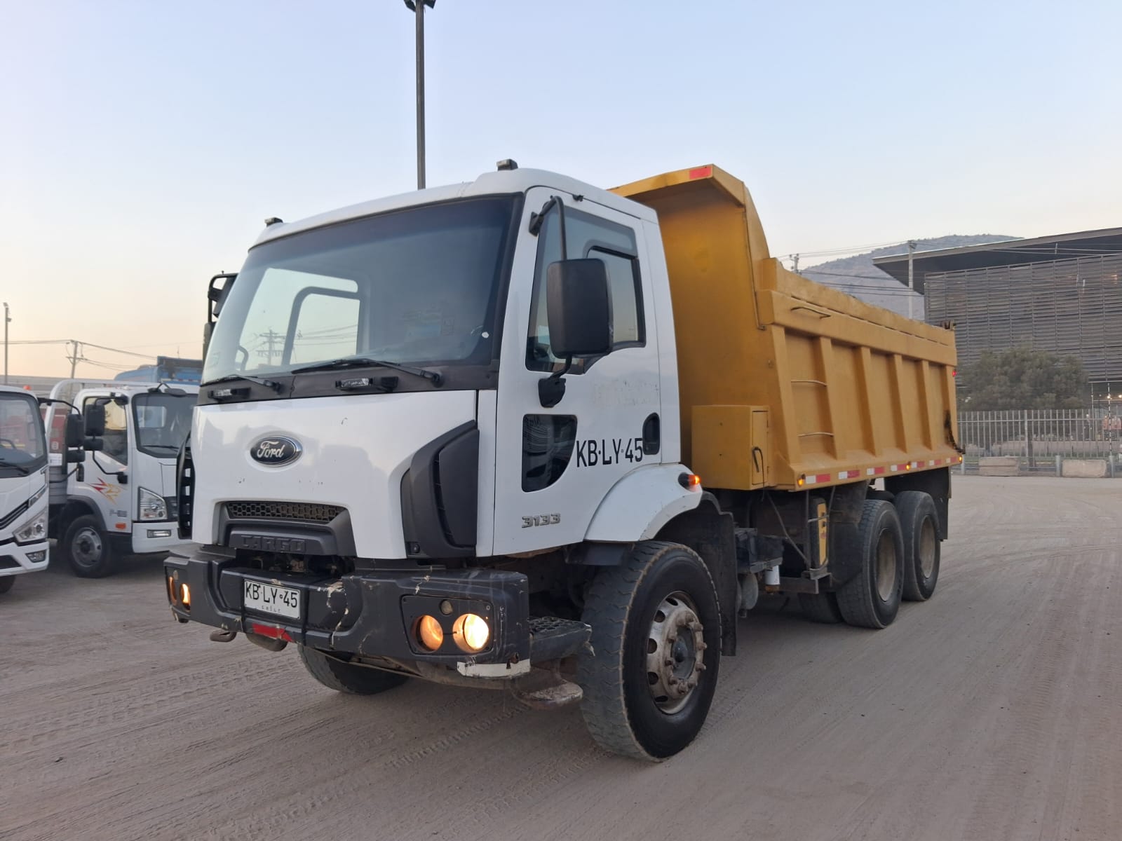 FORD CARGO 3133C