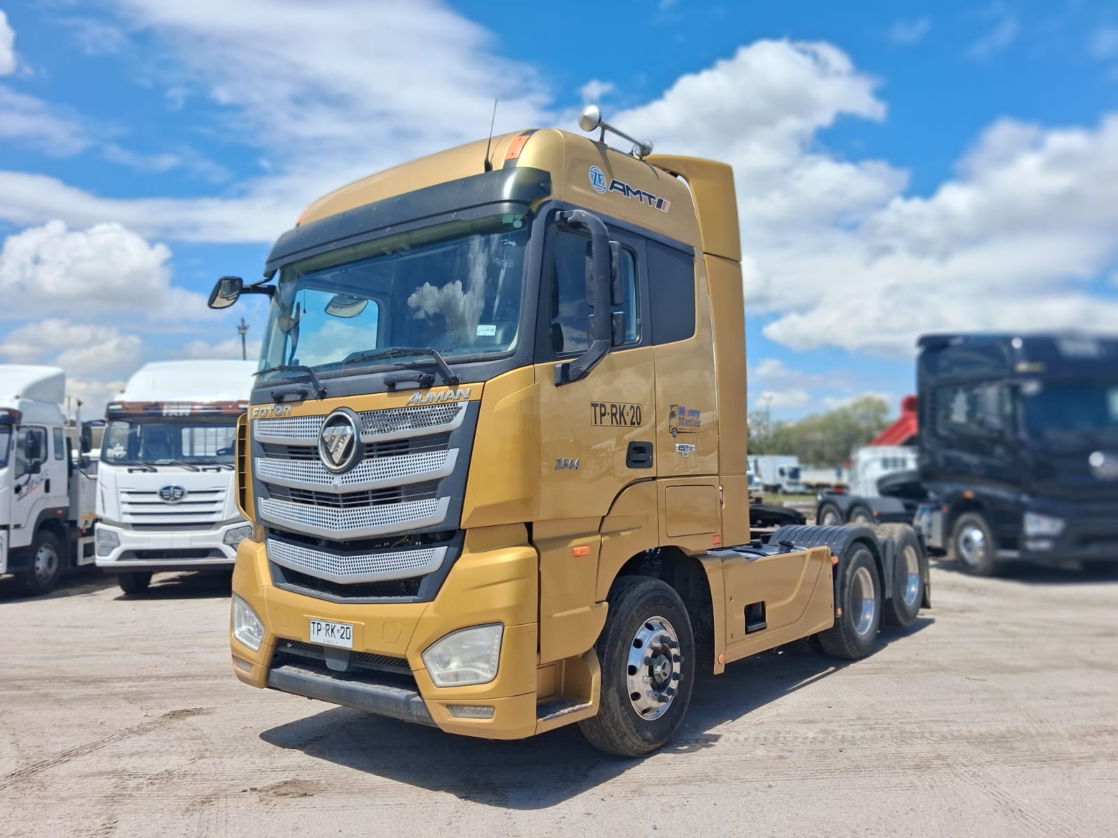 FOTON AUMAN 2544