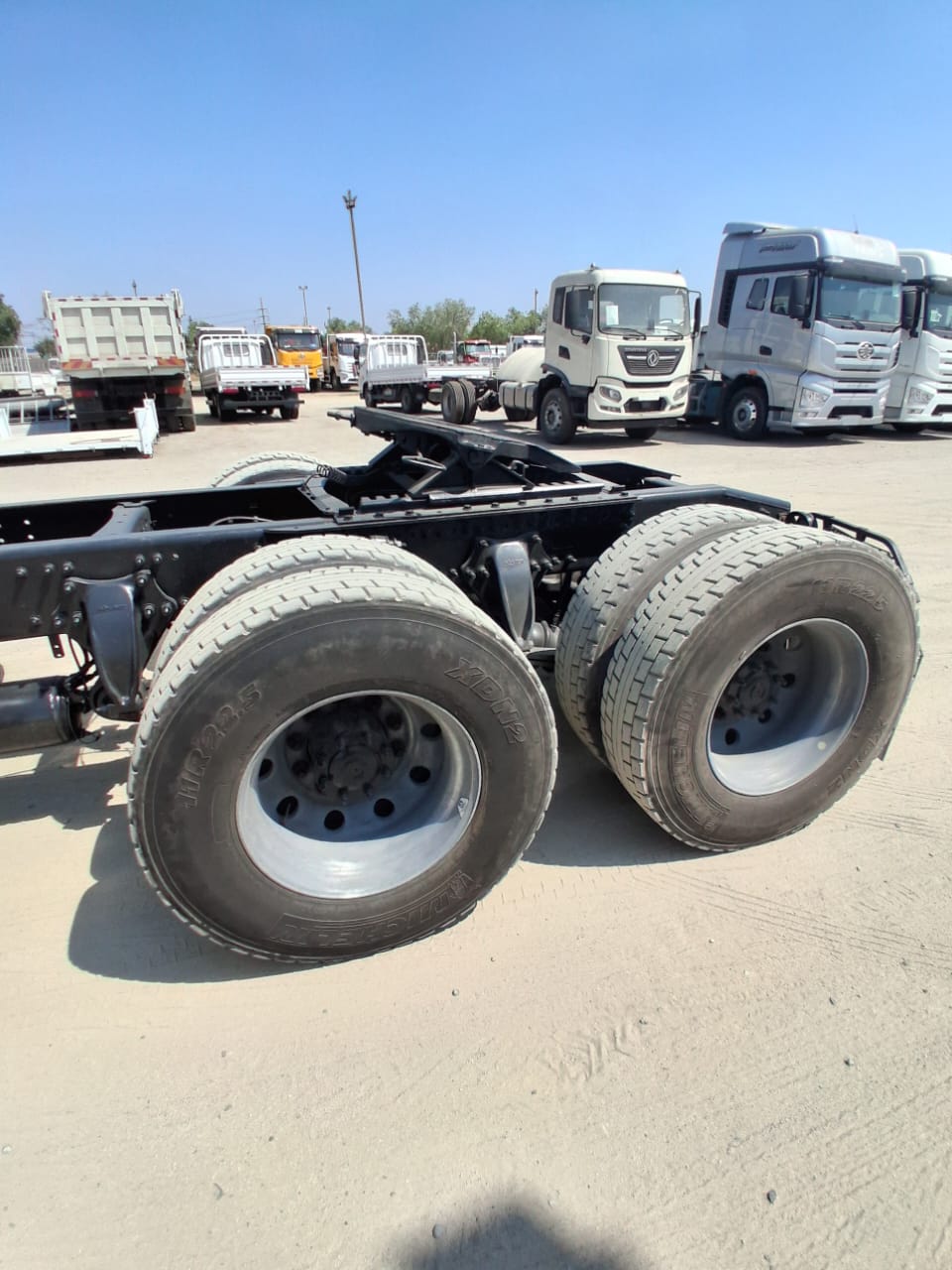 FREIGHTLINER CASCADIA 113