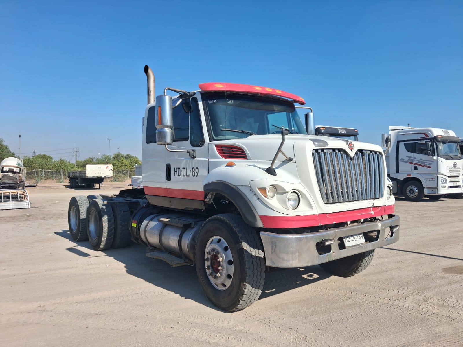 International 7600 2016