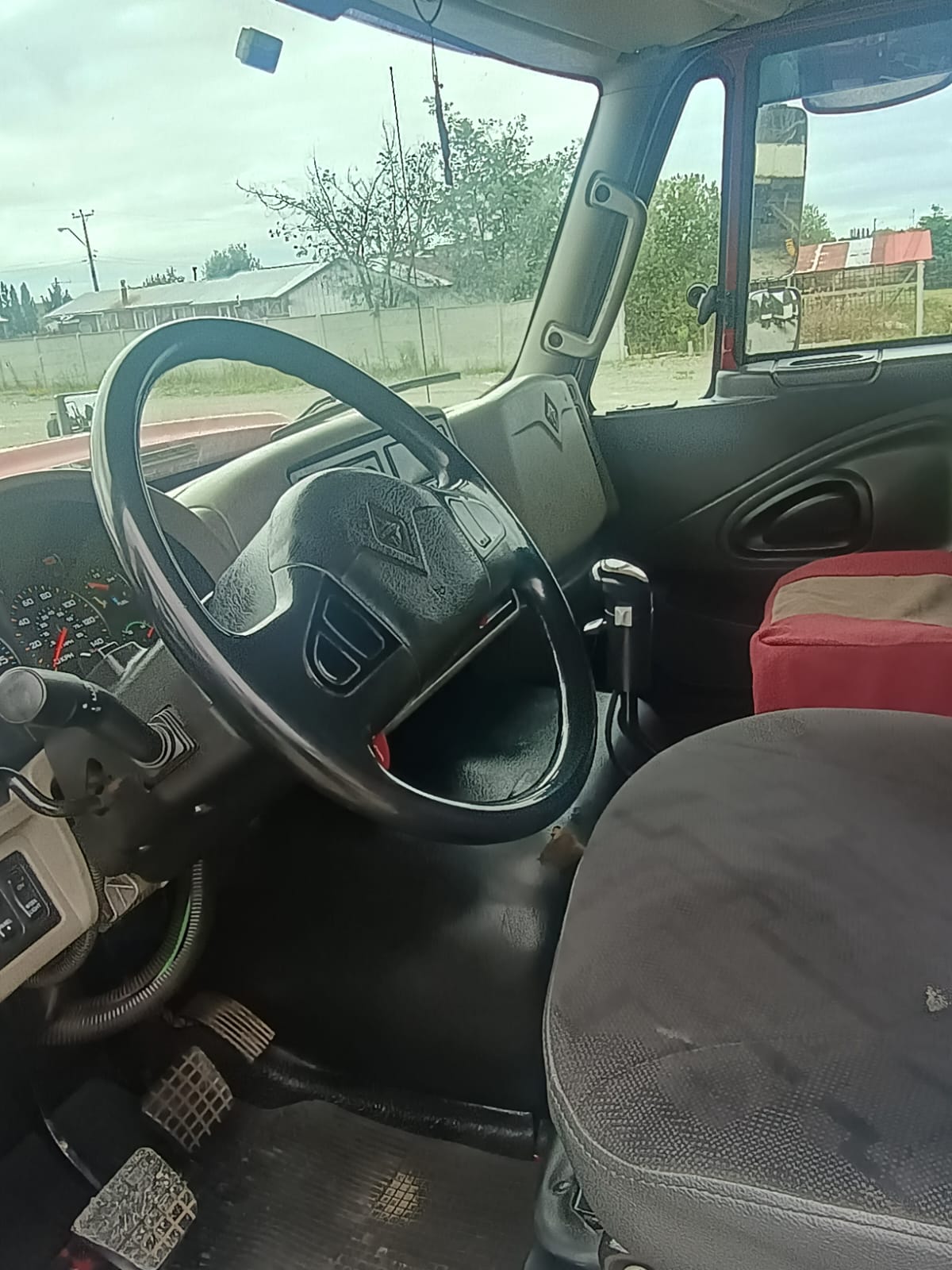 International 7600