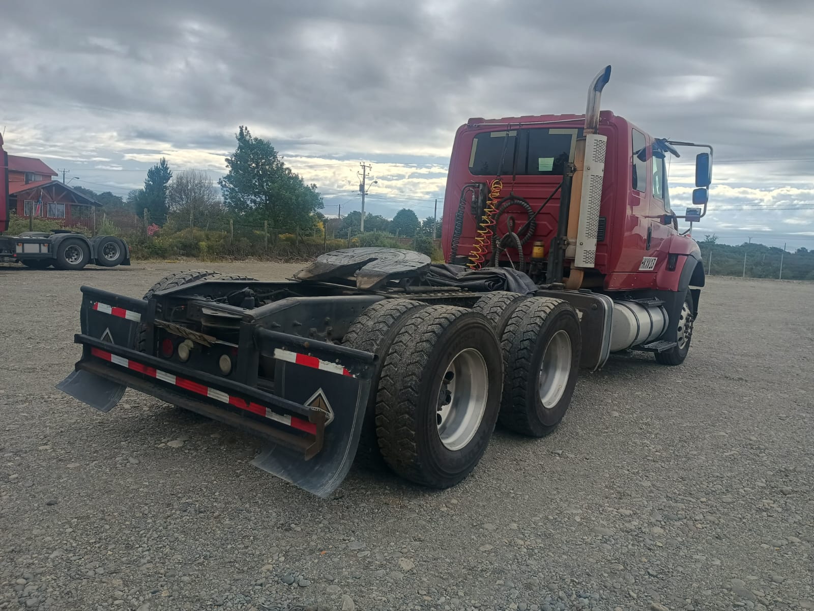 International 7600