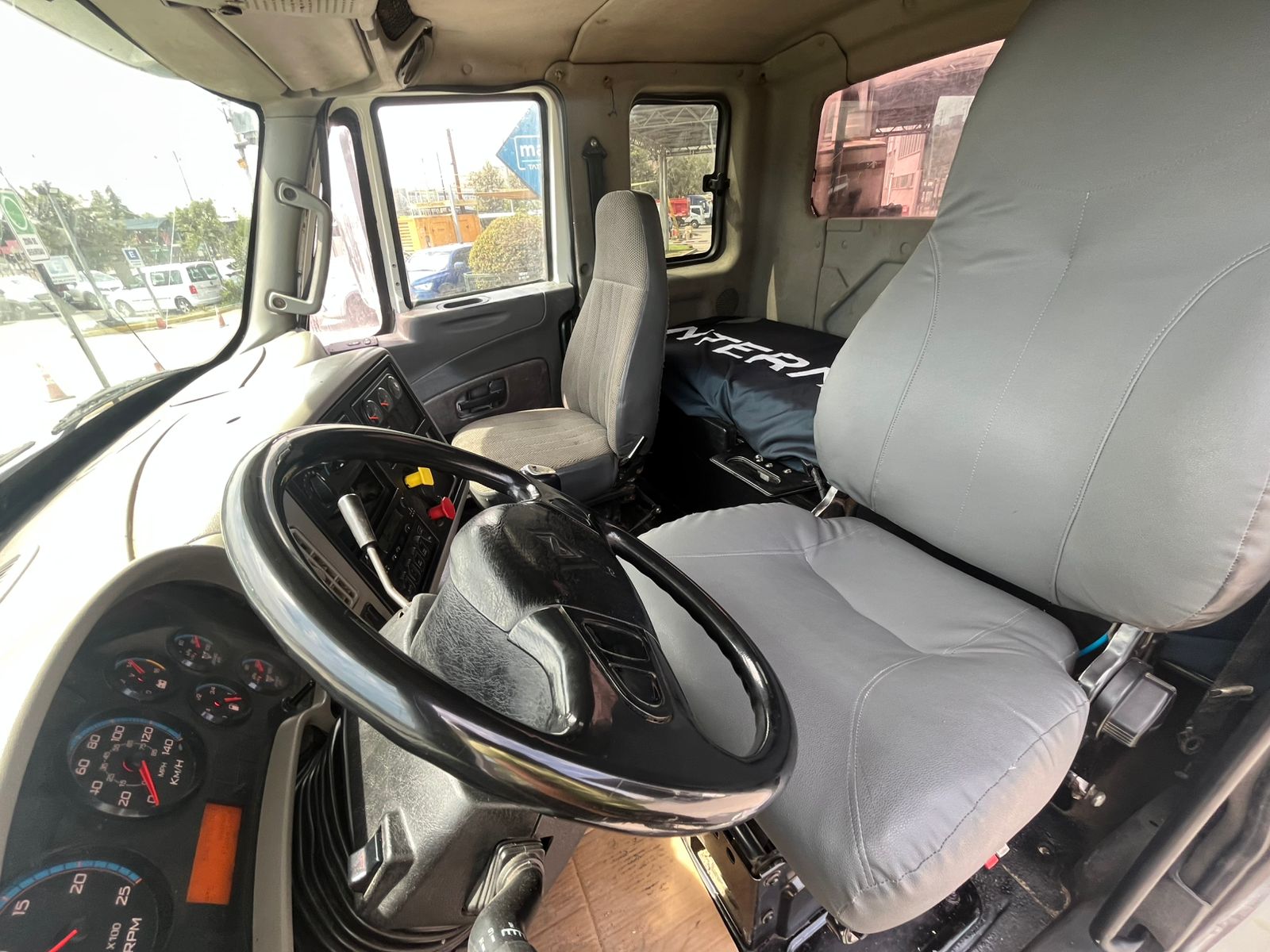International 8600