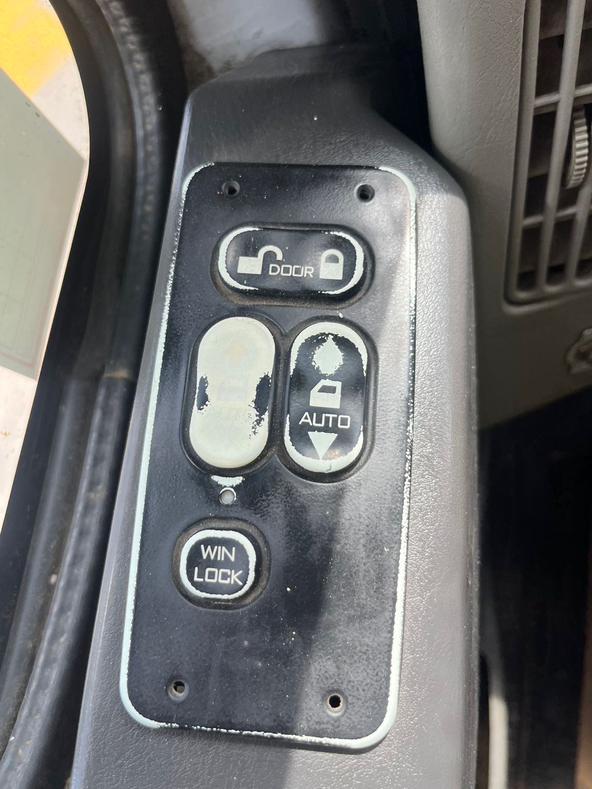 International 8600