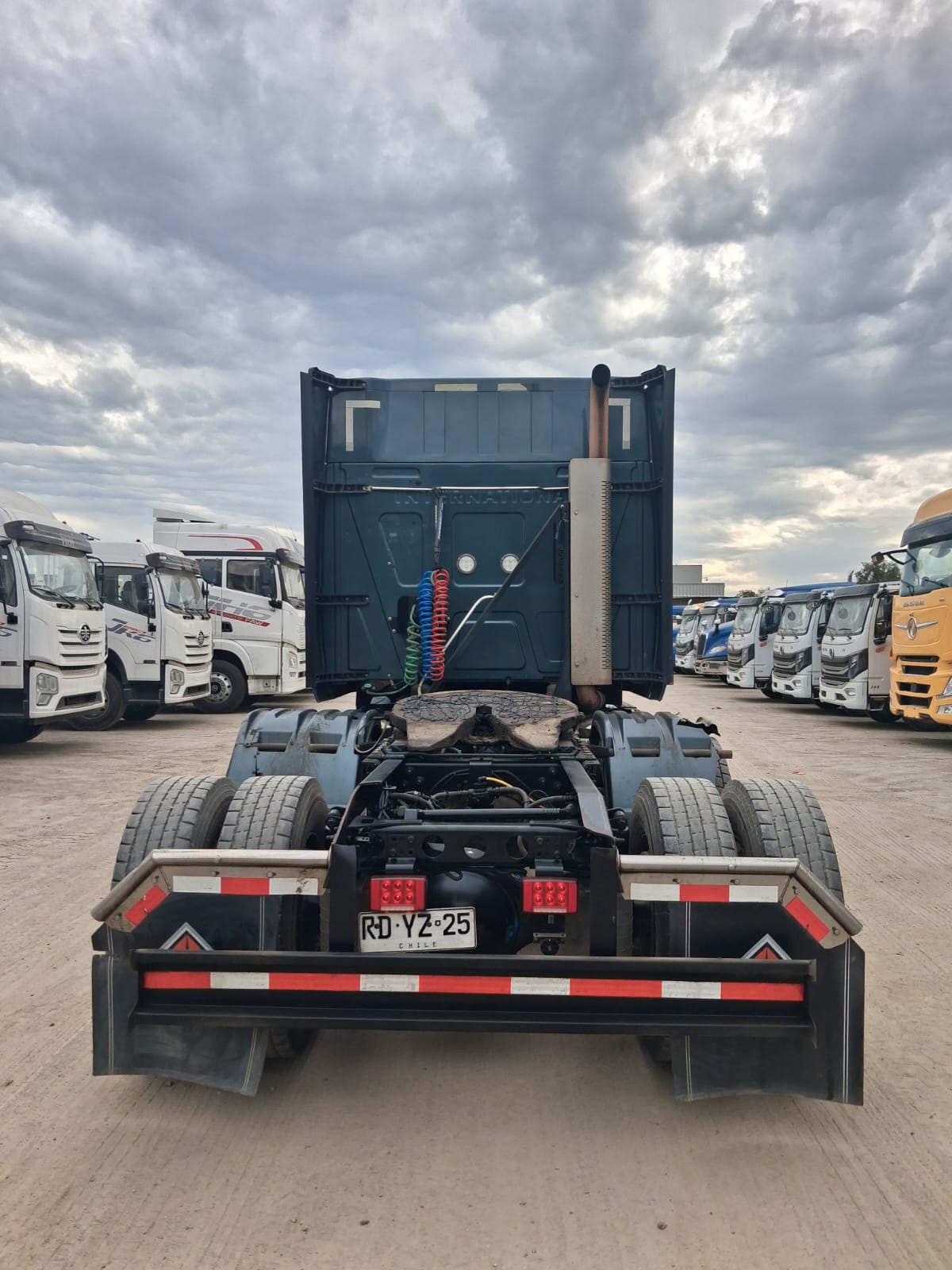 INTERNATIONAL RH613 HR