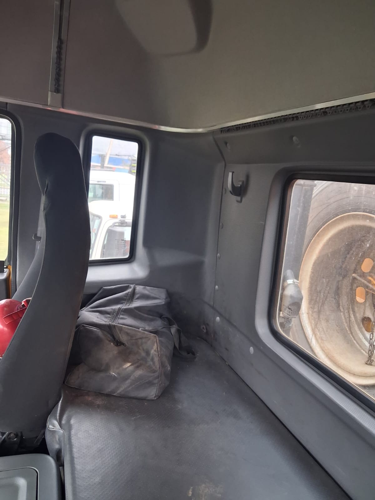 JAC LANDER 3430 TOLVA 8x4