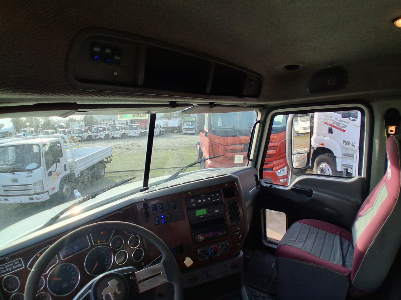 MACK CXU 613 E