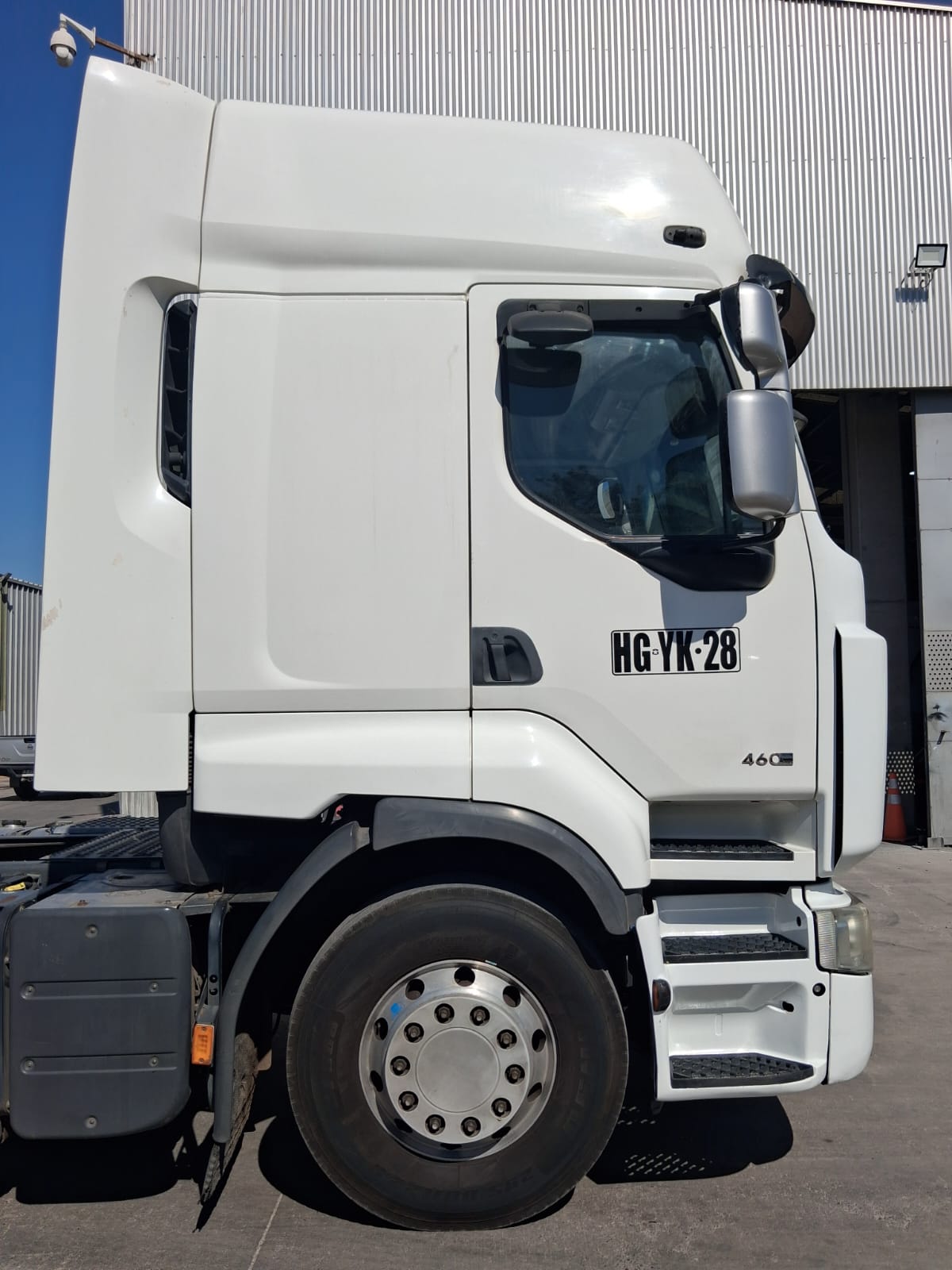 Renault Premium 460