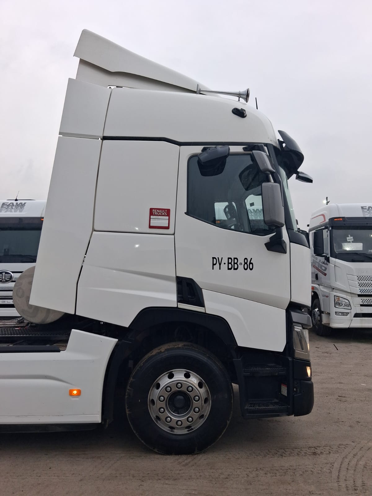 RENAULT T460
