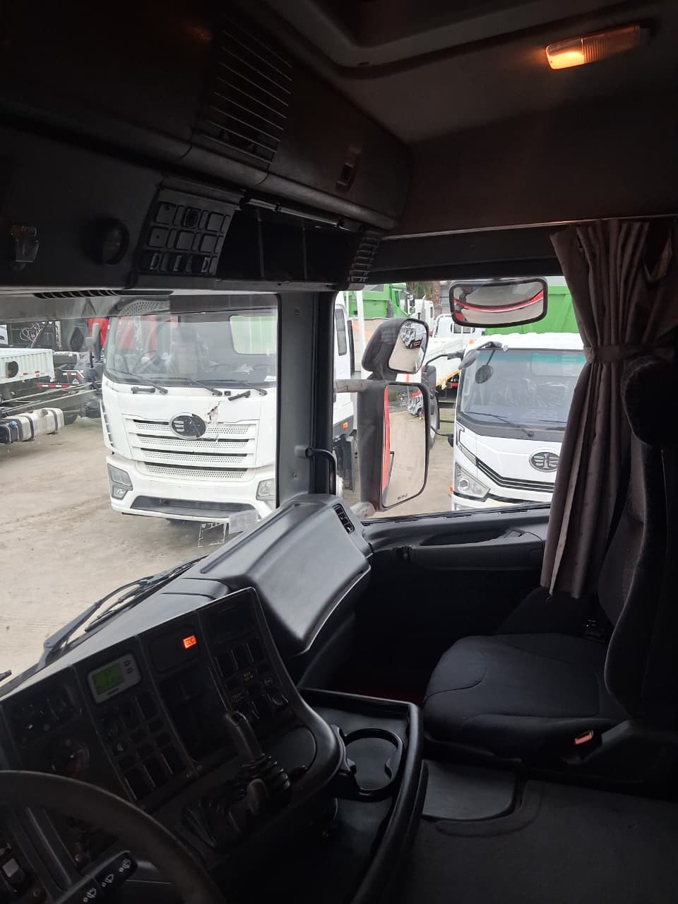 SCANIA R 124 GA