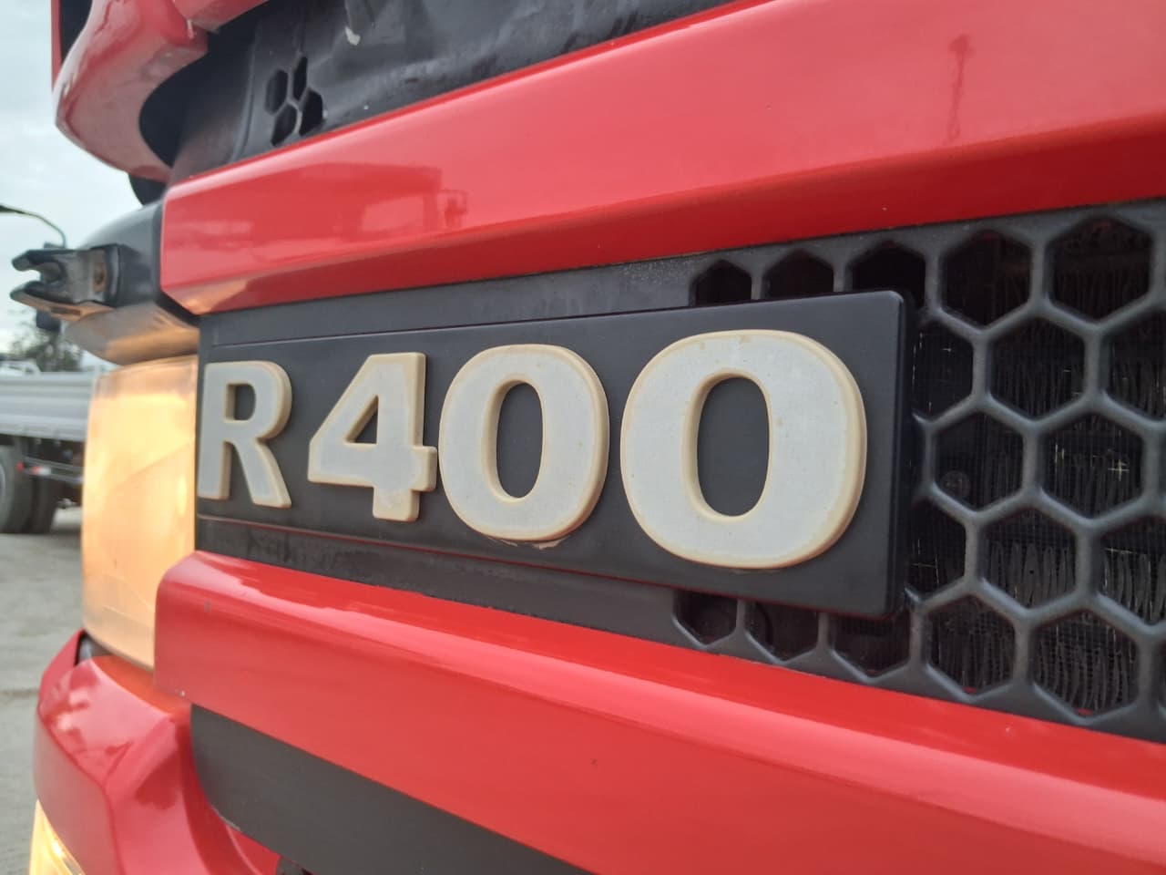 SCANIA R 124 GA