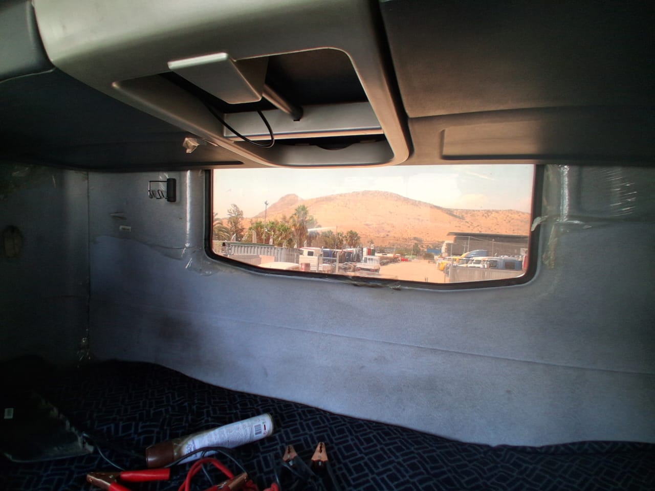 SINOTRUK T7H 440 4x2