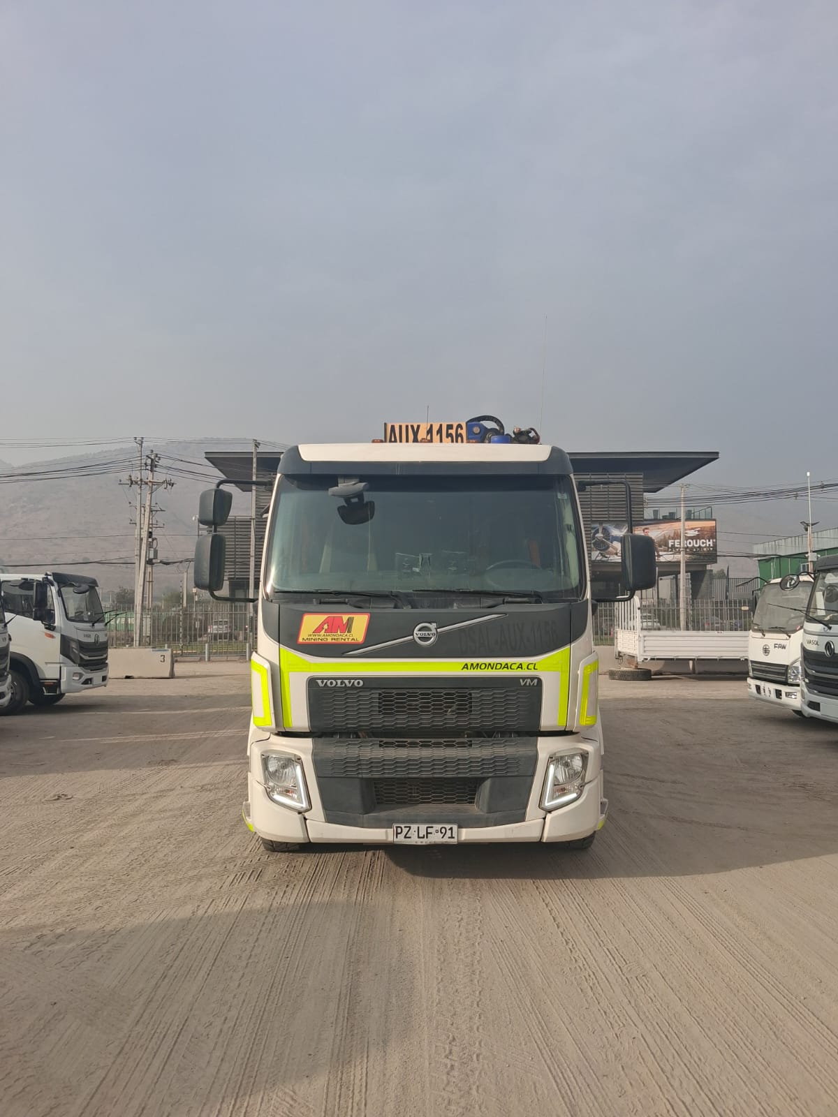 VOLVO VM 330